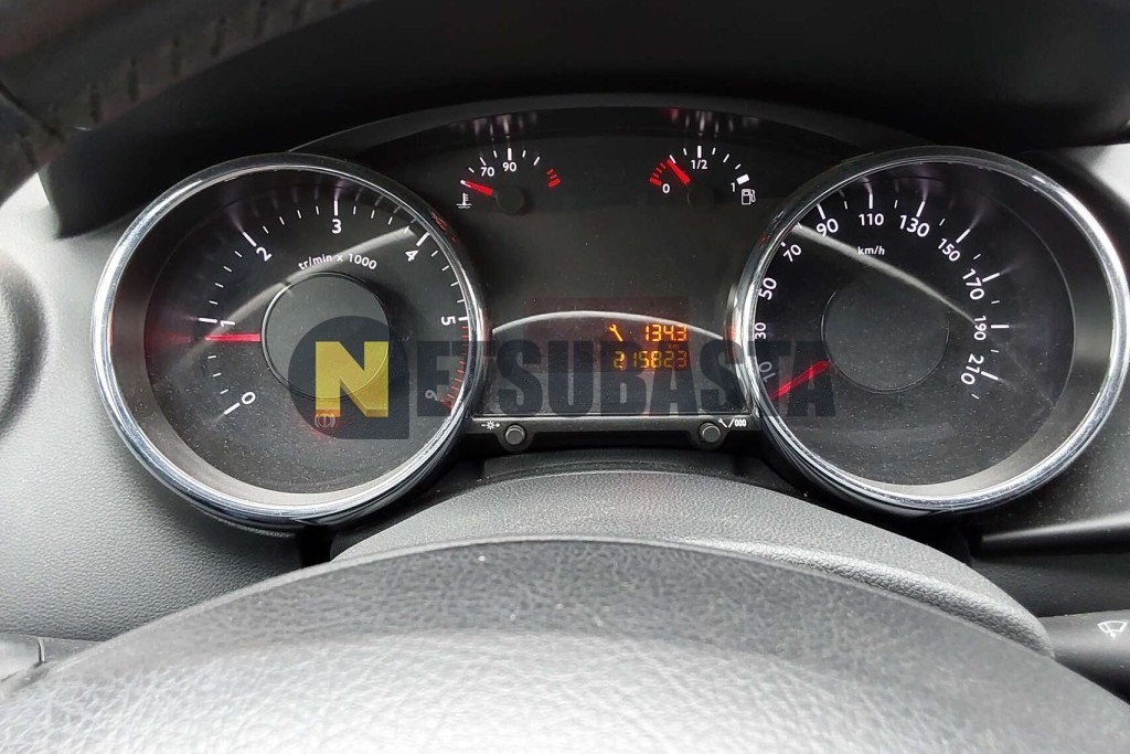 Peugeot 3008 1.6 HDi FAP 2012