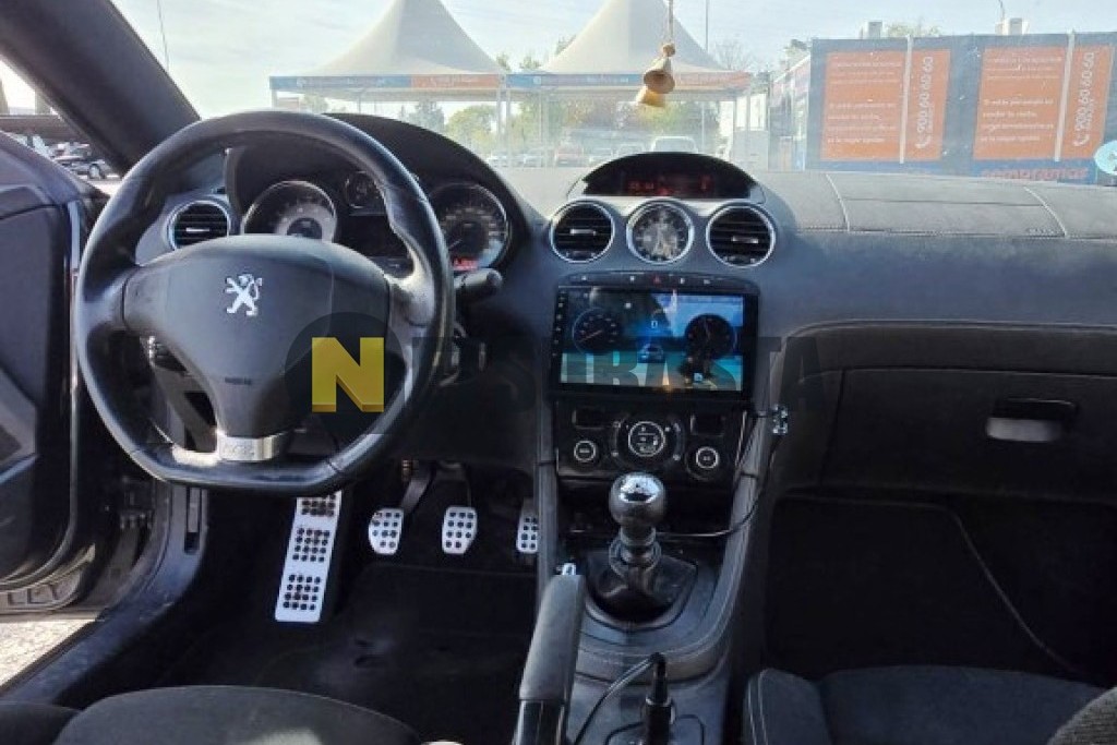 Peugeot RCZ 1.6 THP 2011