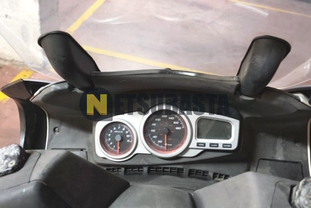 Aprilia SR Max 125 2011