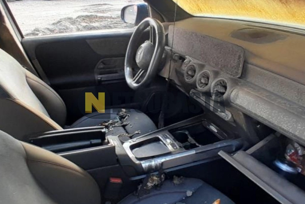 Mercedes-Benz EQB 250+ 2025