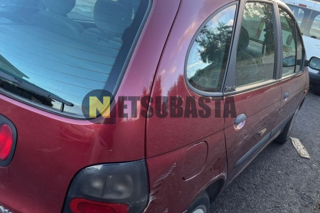 Renault Megane Scenic 1.9 D 1998