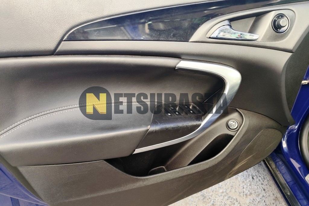 Opel Insignia Sports Tourer 2.0 CDTI Active Select 2011