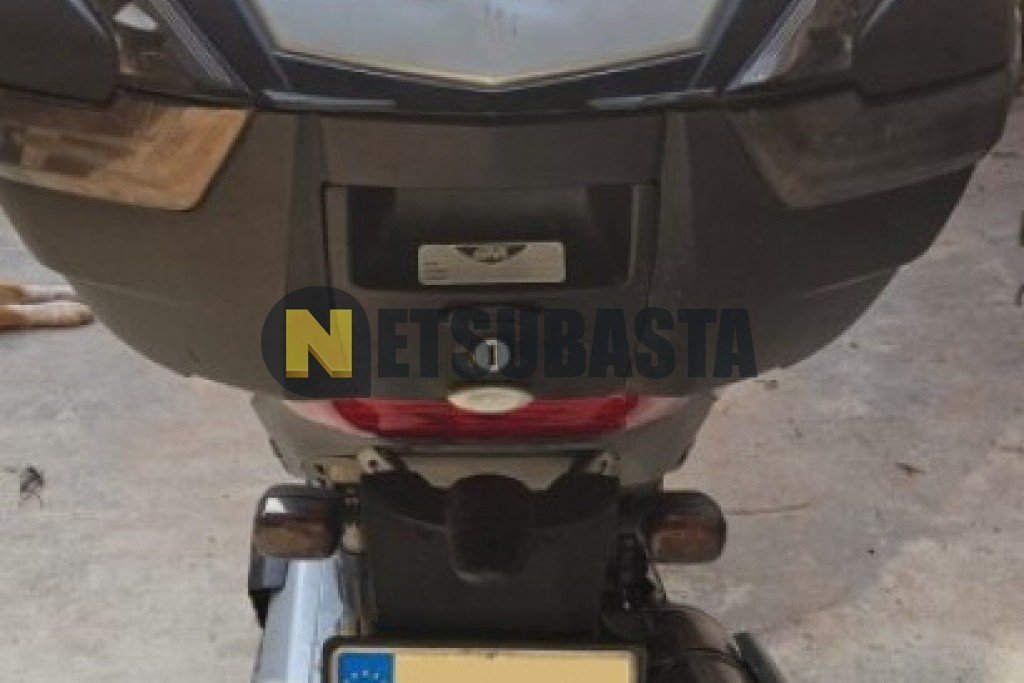 Gilera Nexus 500 2006