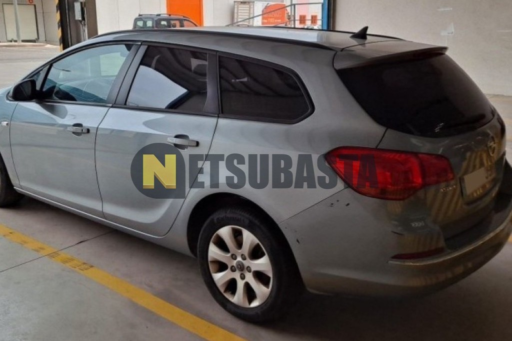 Opel Astra Sports Tourer 1.6 CDTI 2015