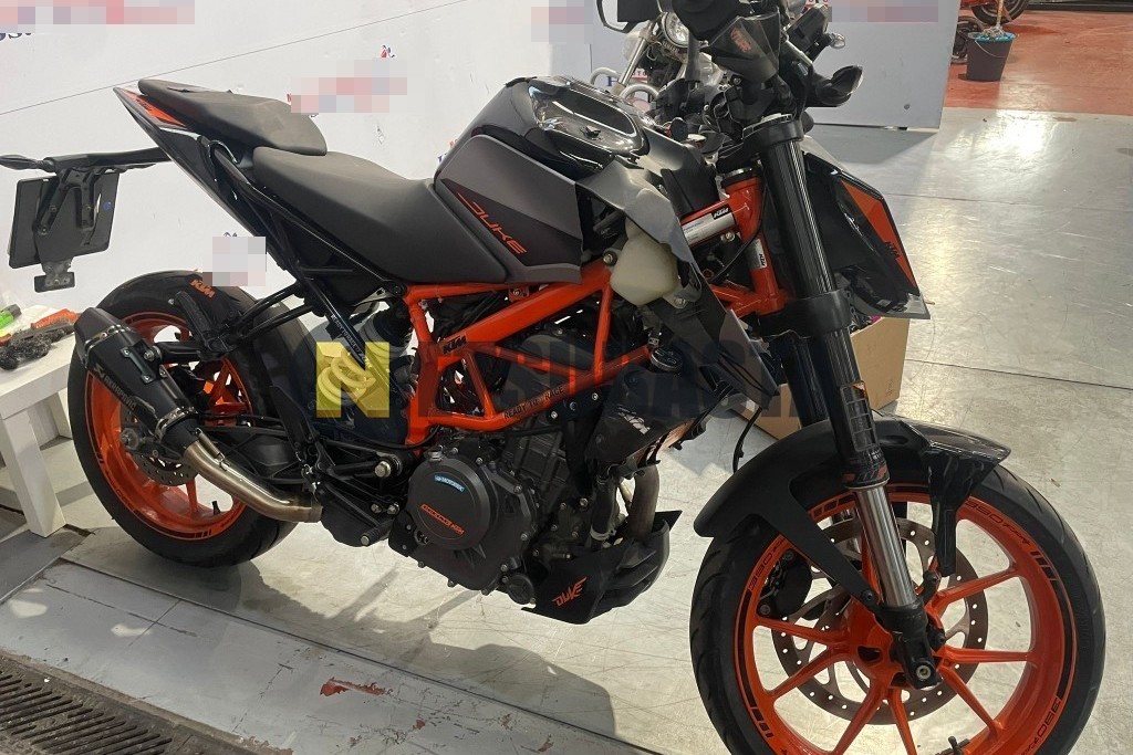 KTM 390 Duke 2021