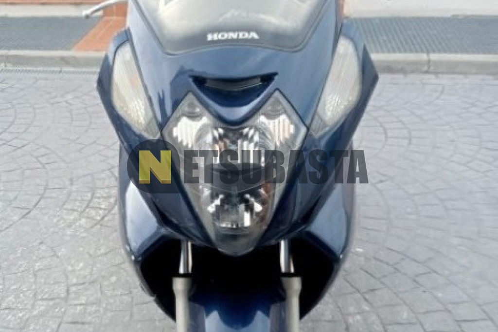 Honda SILVER WING 600 2003