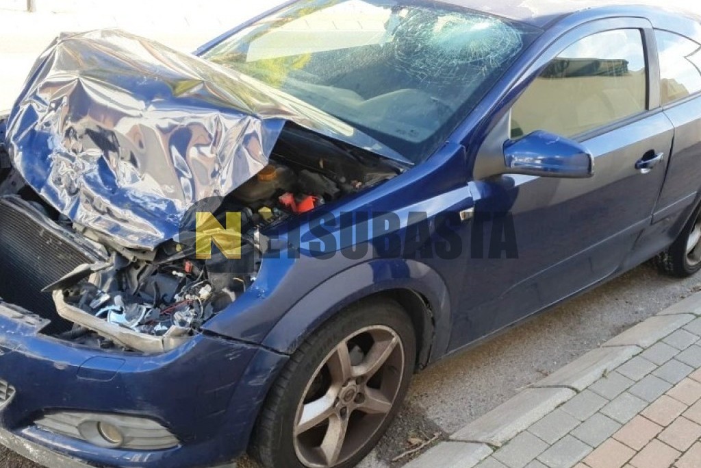 Opel Astra GTC 1.6 16V 2009