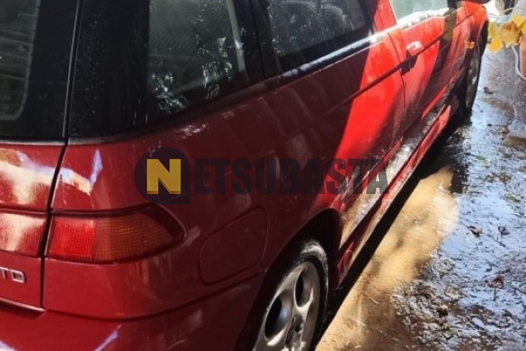 Alfa Romeo 145 1.9 JTD 2000