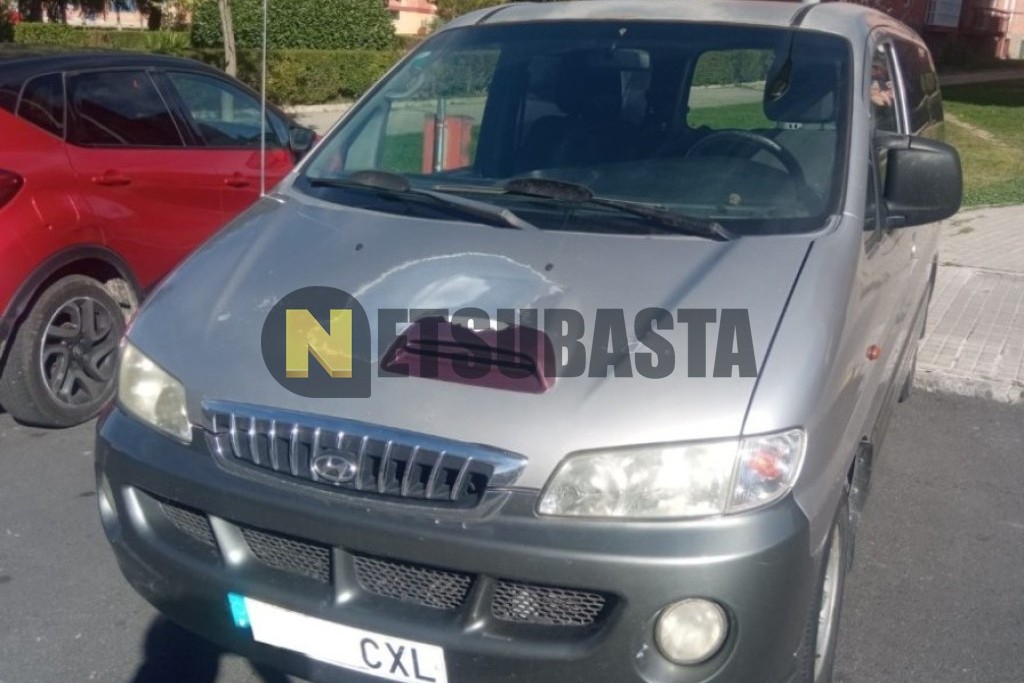 Hyundai H-1 2.5 TD 2004