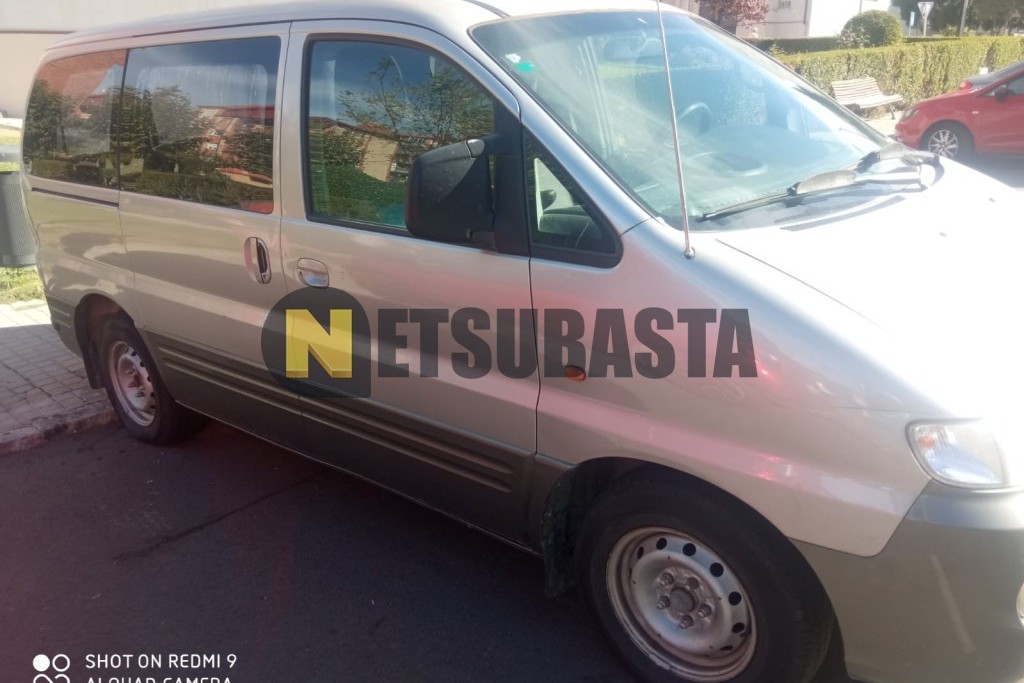 Hyundai H-1 2.5 TD 2004