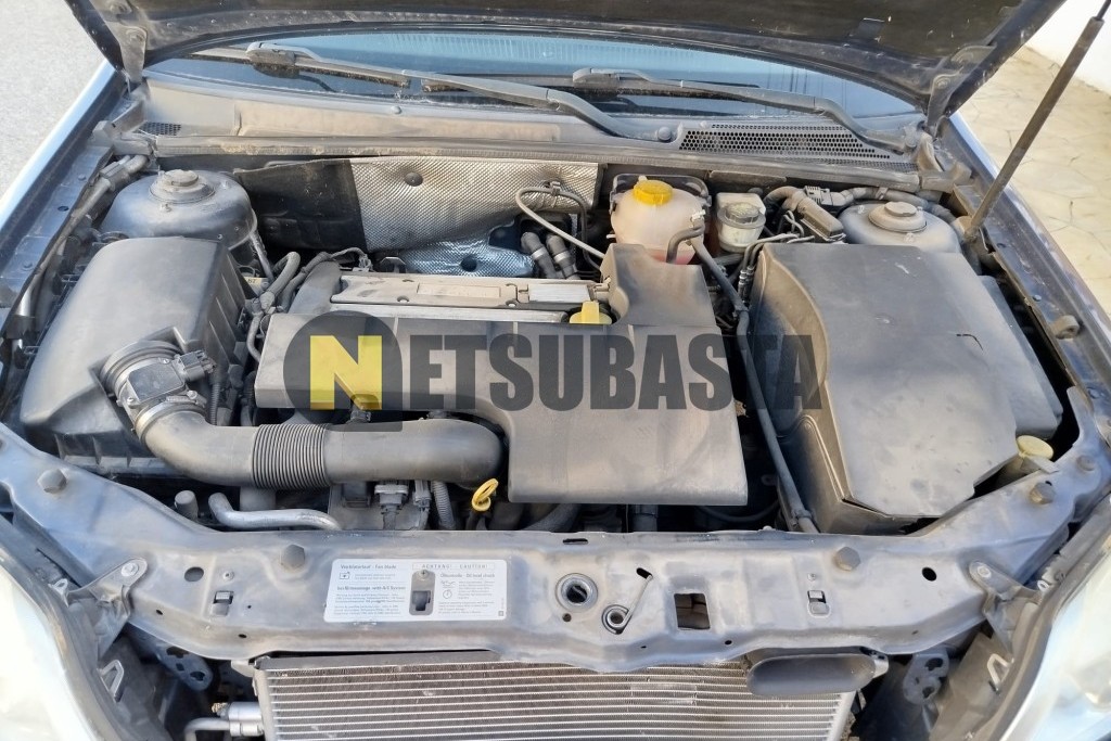 Opel Vectra 2.2 16V 2003