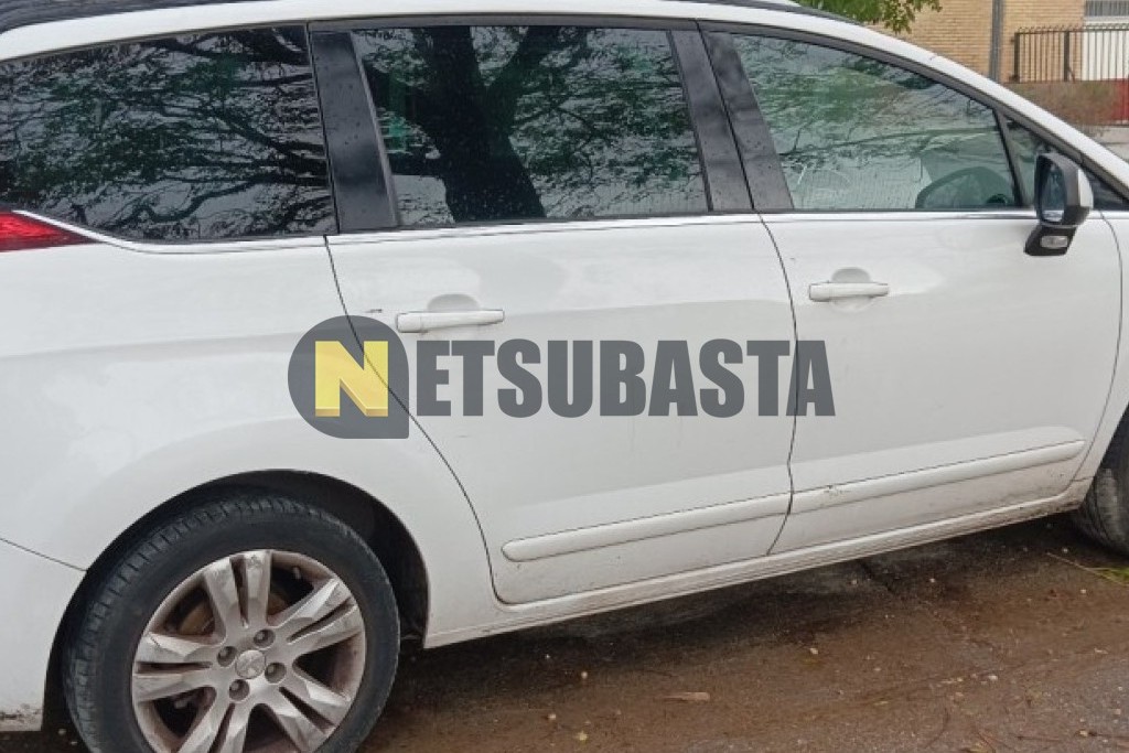 Peugeot 5008 1.6 BlueHDi EAT6 2015