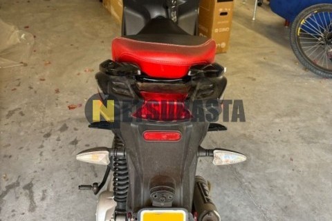 Yamaha Majesty 125 2014