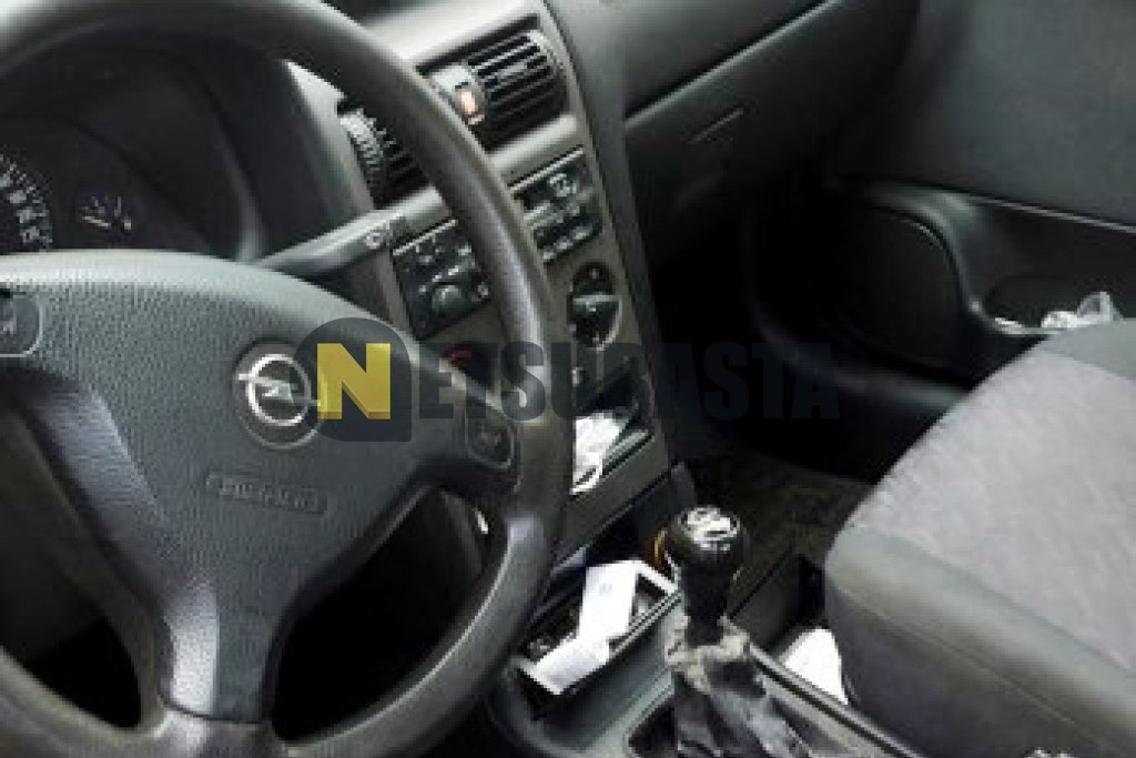 Opel Astra 1.7 DTi 16V 2001