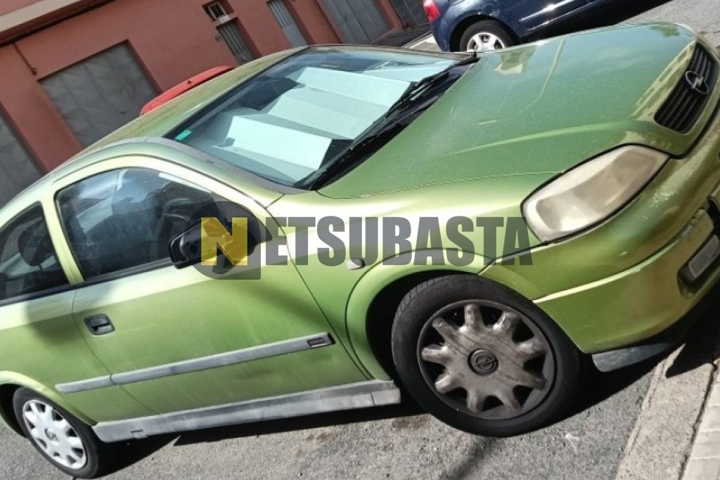 Opel Astra 1.6 16v Aut. 2001