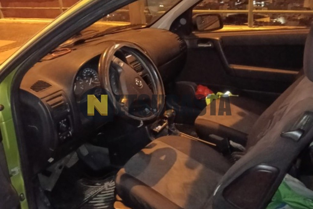 Opel Astra 1.6 16v Aut. 2001