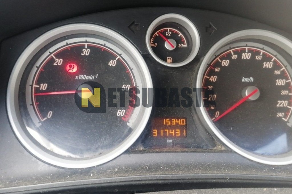 Opel Astra GTC 1.9 CDTi 2006