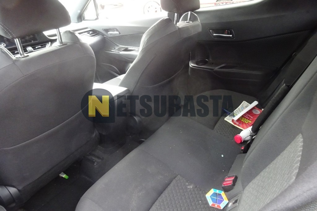 Toyota C-HR 180H 2023