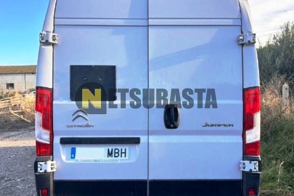 Citroën Jumper 2.2 BlueHDi Furgón 33 L2H2 2022