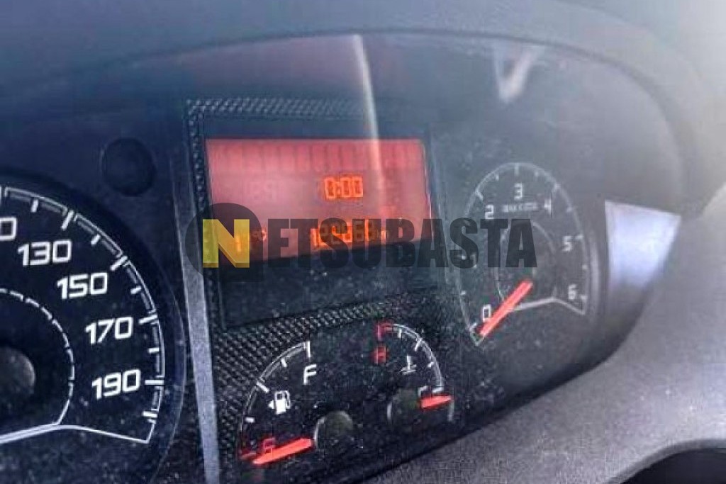 Citroën Jumper 2.2 BlueHDi Furgón 33 L2H2 2022