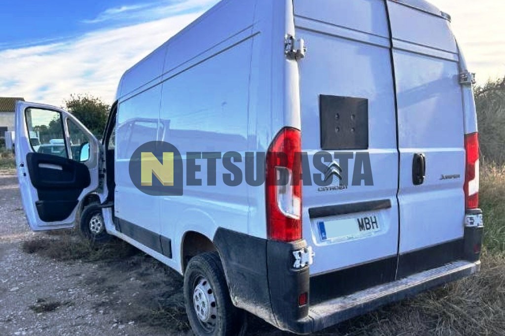 Citroën Jumper 2.2 BlueHDi Furgón 33 L2H2 2022