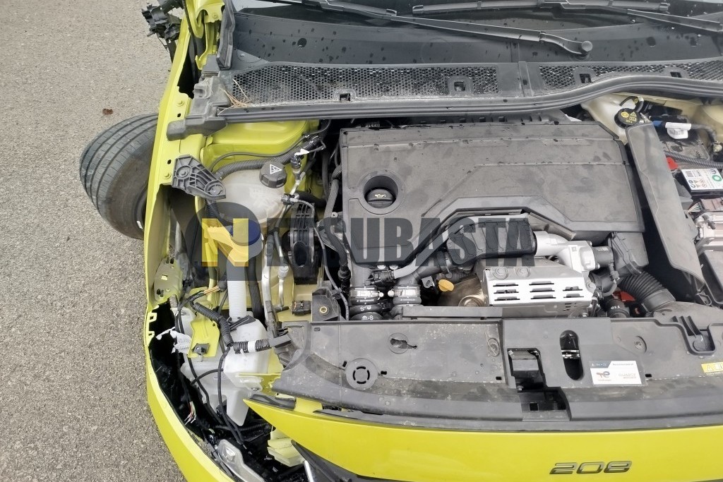 Peugeot 208 1.2 Hybrid e-DCS6 2025