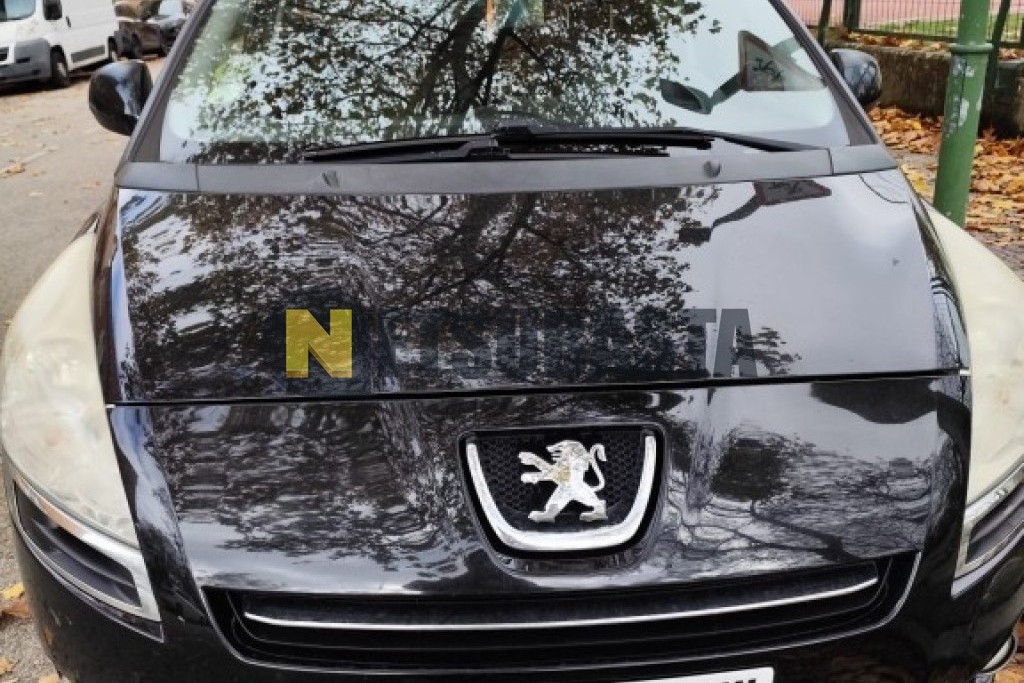 Peugeot 5008 1.6 HDi 2011