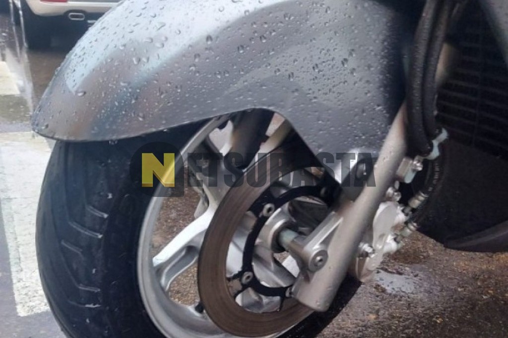 Suzuki Burgman 250 2008