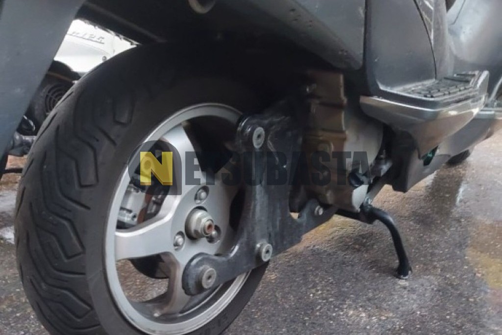 Suzuki Burgman 250 2008