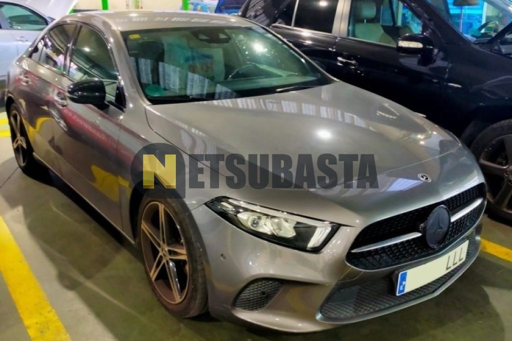 Mercedes-Benz A 180 d 8G-DCT Sedán 2020