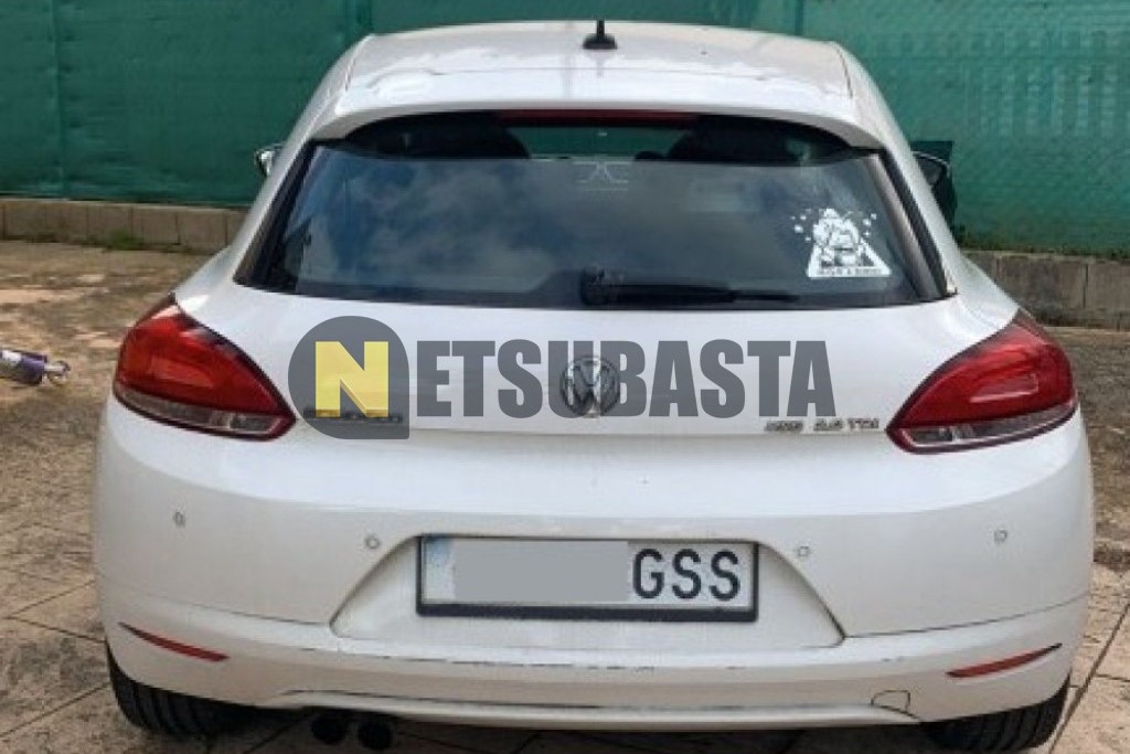 Volkswagen Scirocco 2.0 TDI DSG 2010