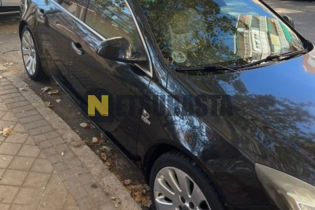 Opel Insignia 2.0 CDTI ecoFLEX 2011