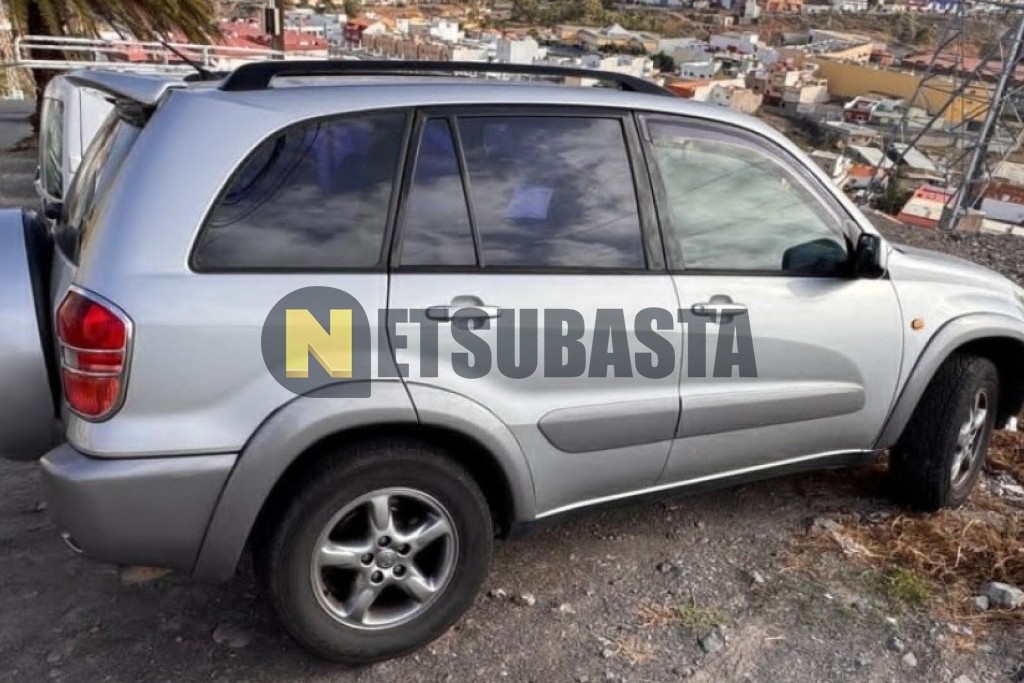 Toyota RAV4 2.0 2000