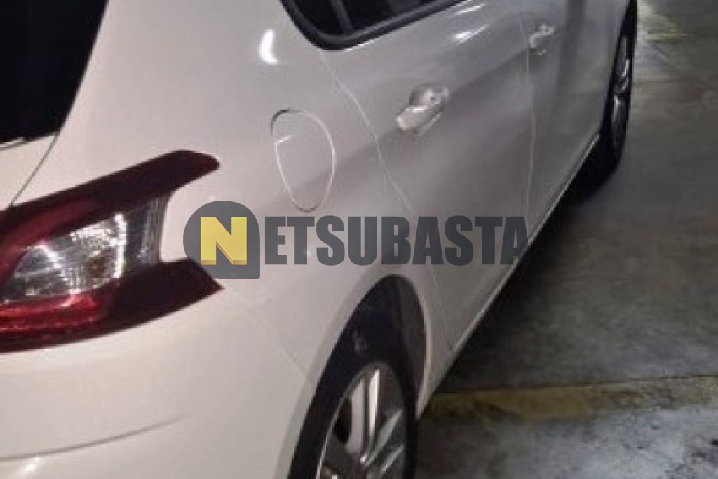Peugeot 308 1.6 BlueHDi 2016