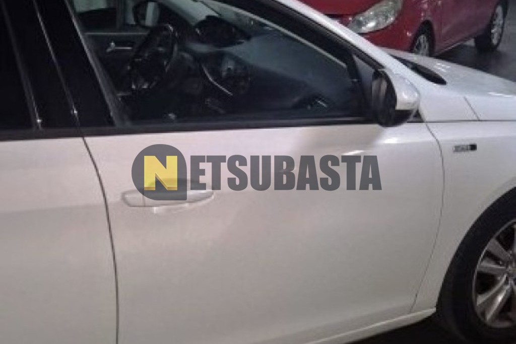 Peugeot 308 1.6 BlueHDi 2016