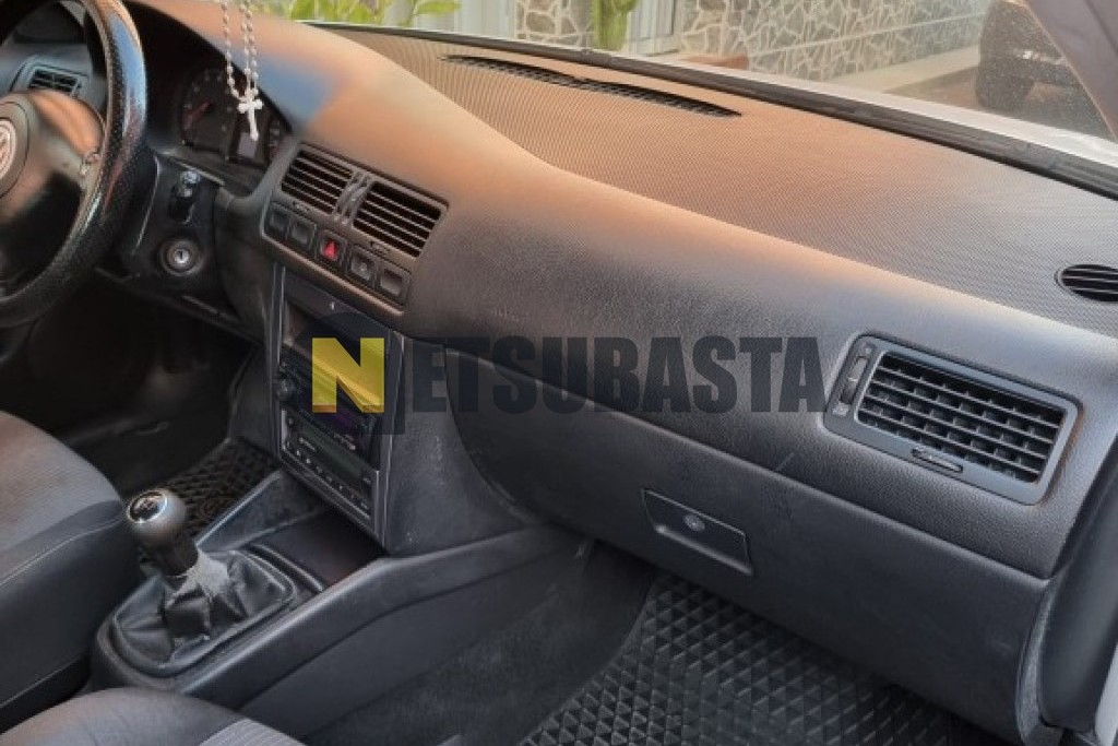 Volkswagen Bora 1.6 2004