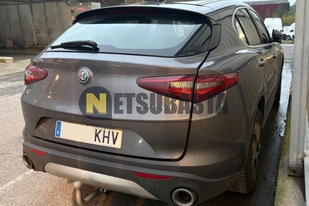 Alfa Romeo Stelvio 2.2 Diesel AT8 Q4 AWD 2018