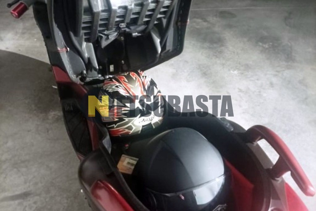 Yamaha XMAX 250 2007