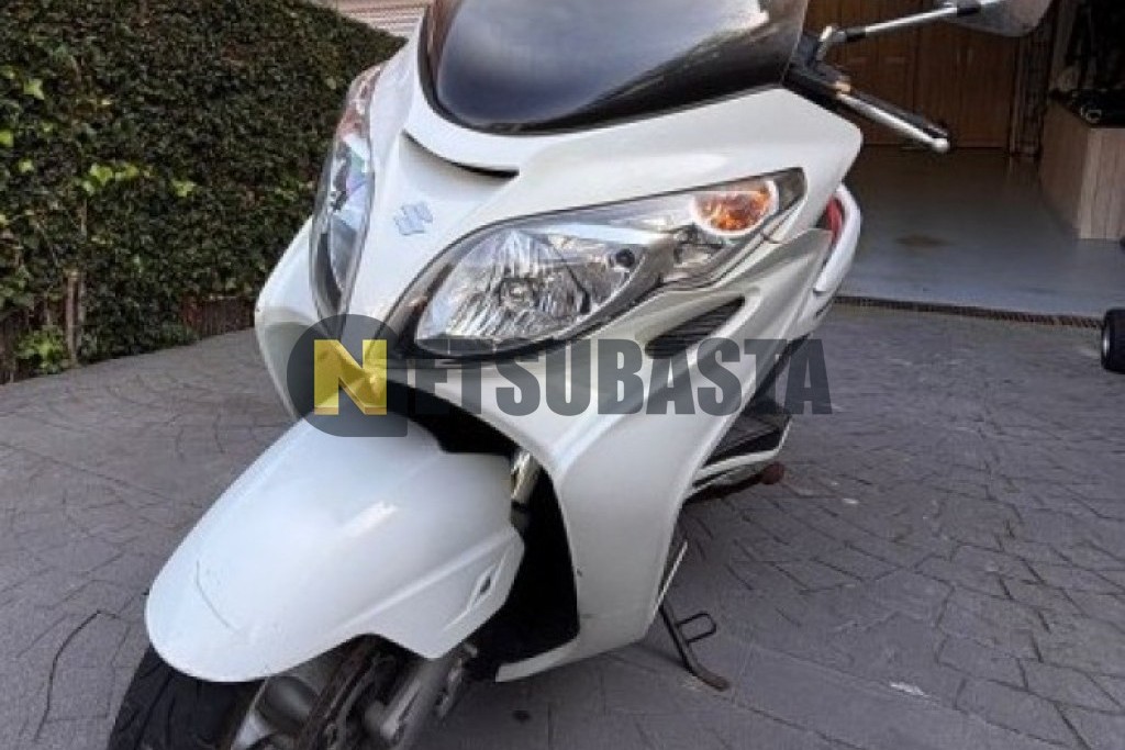 Suzuki BURGMAN 400 2009