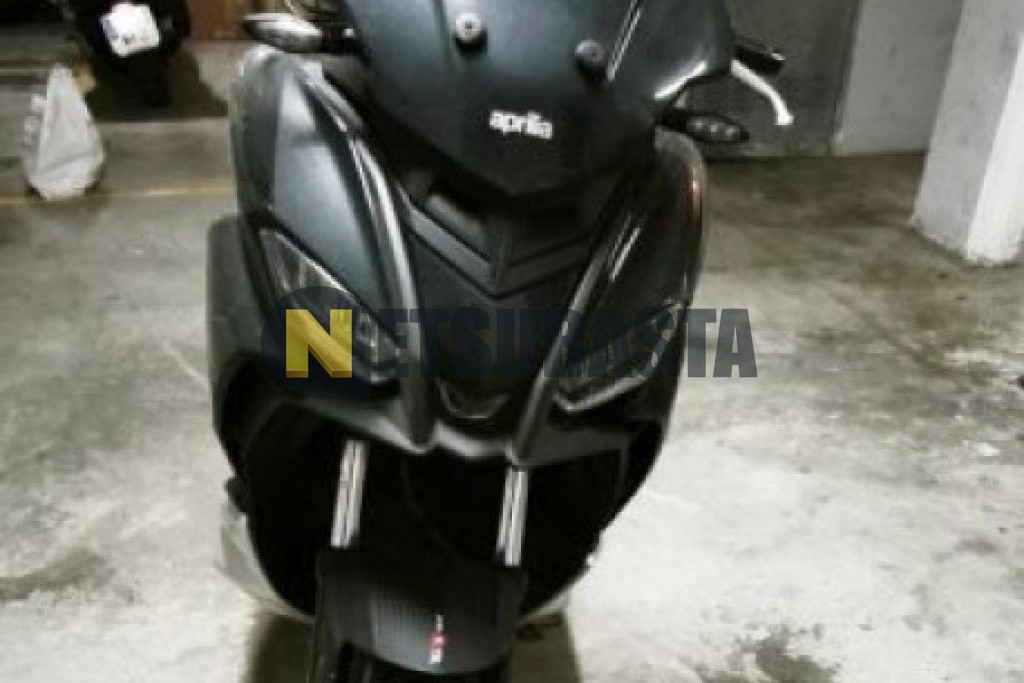 Aprilia SR GT 125 2023