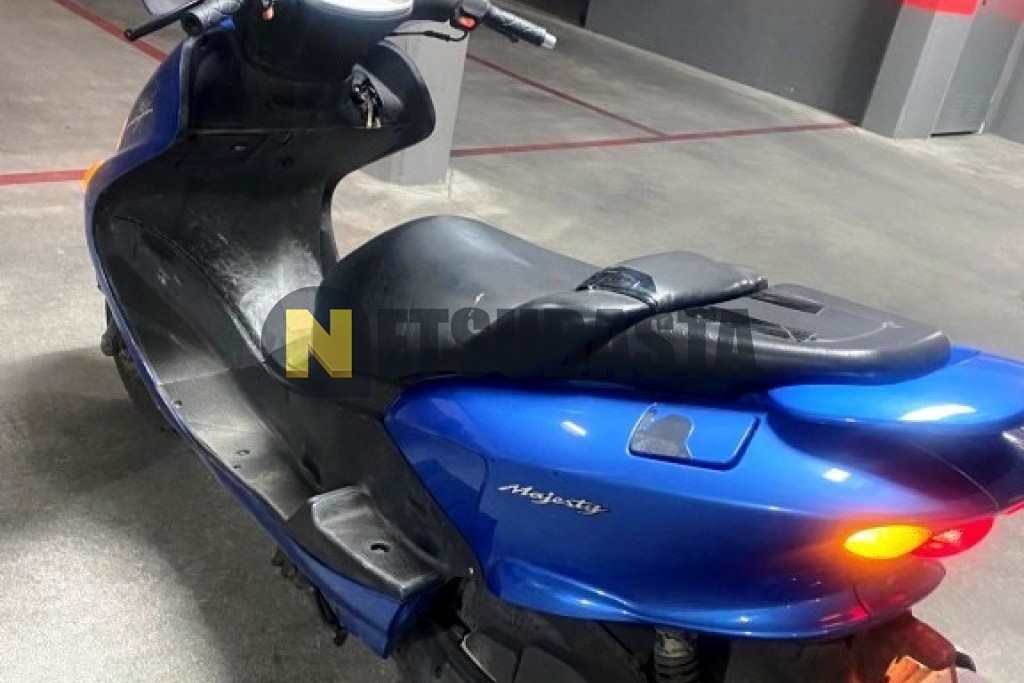 Yamaha Majesty 125 2006
