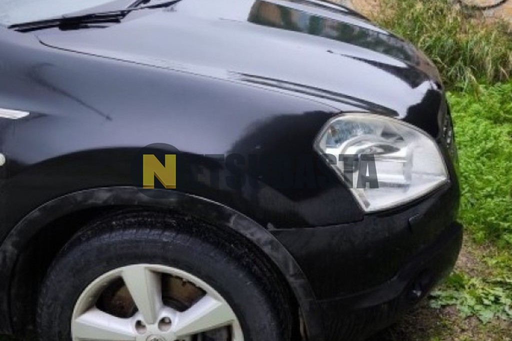 Nissan Qashqai+2 2.0 dCi 4x4 Aut. 2010