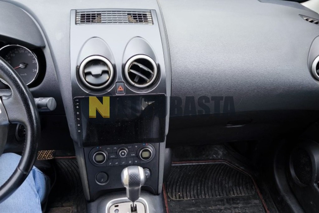 Nissan Qashqai+2 2.0 dCi 4x4 Aut. 2010