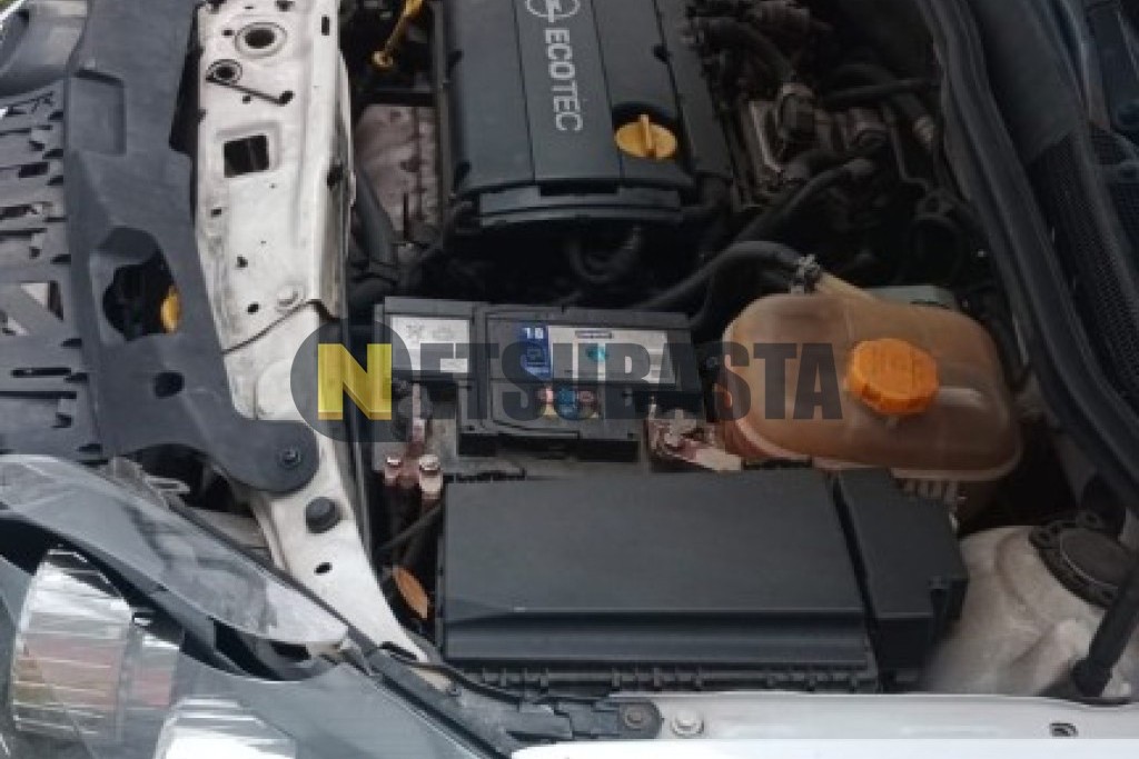 Opel Astra GTC 1.6 2009