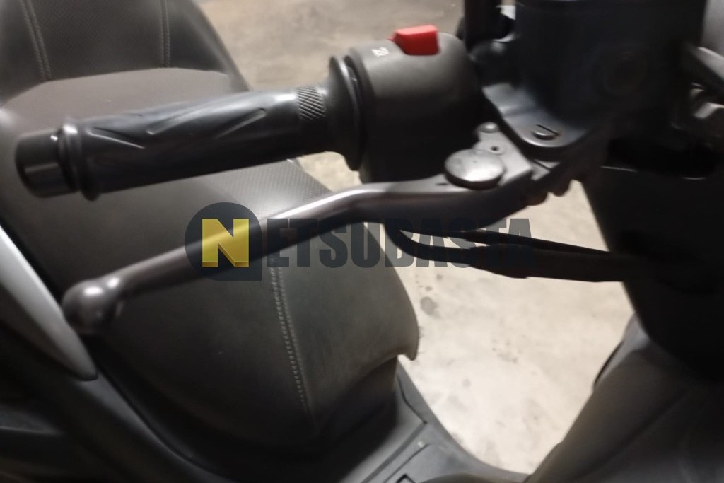 Yamaha Majesty 400 2010