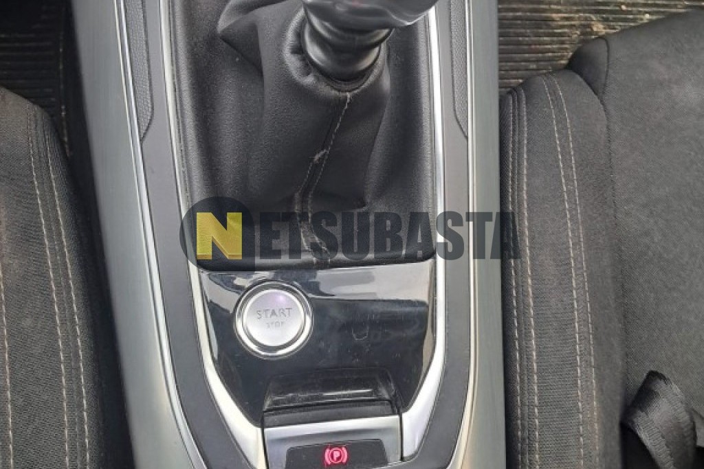 Peugeot 308 SW 1.6 e-HDi 2014