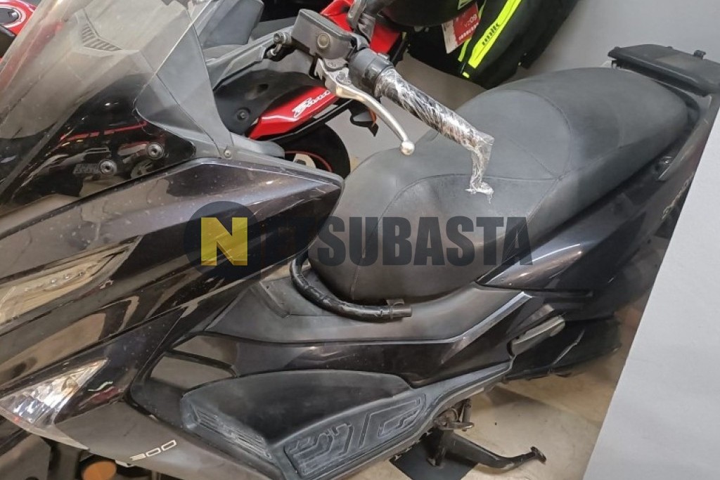 Kymco Grand Dink 300i ABS 2016