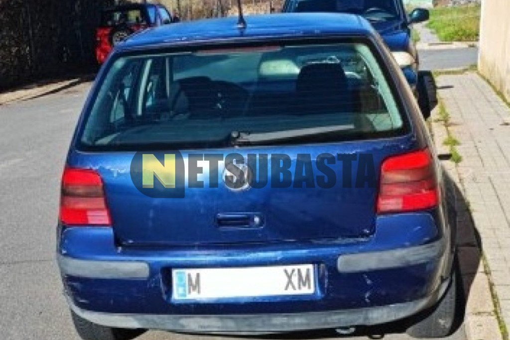Volkswagen Golf 1.6 1999