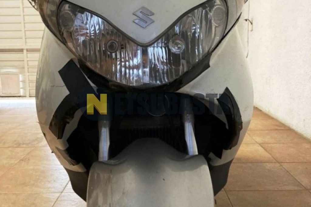 Suzuki BURGMAN 125 2013