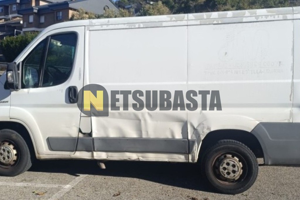 Peugeot Boxer Furgón 2.2 HDi 2006